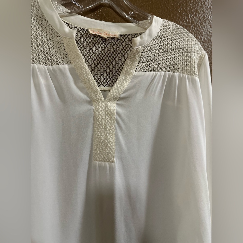 Creative Commune Rondut Split Neck Blouse. White/cream. Medium. - Picture 7 of 11